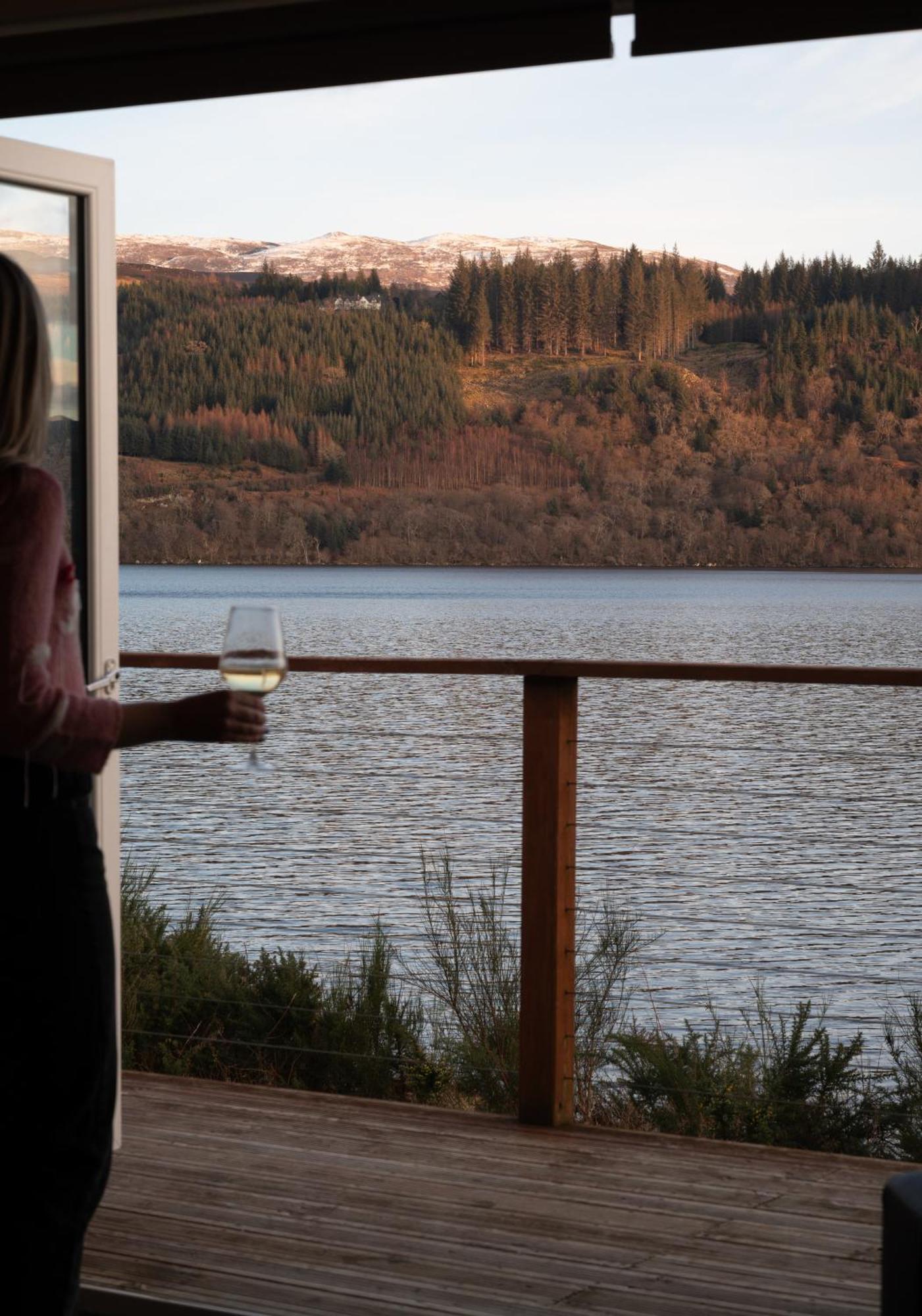 Shoreland Lodges - Cherry Lodge Fort Augustus Eksteriør billede