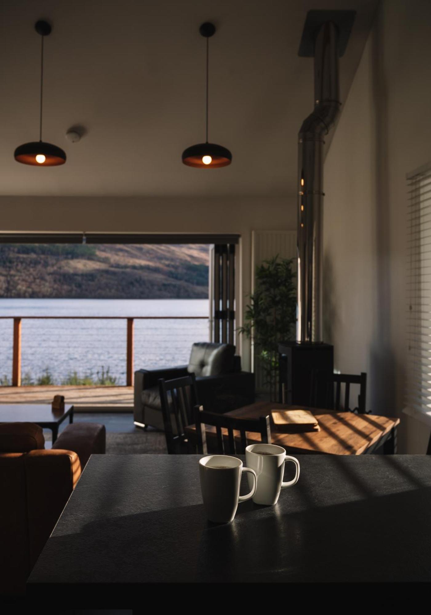 Shoreland Lodges - Cherry Lodge Fort Augustus Eksteriør billede