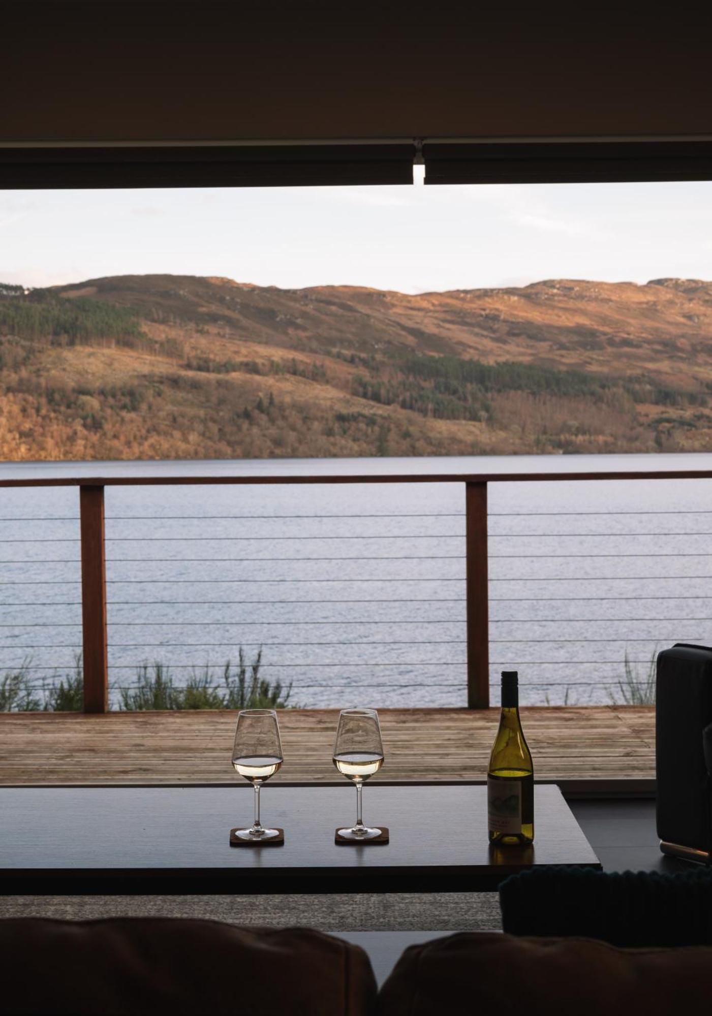 Shoreland Lodges - Cherry Lodge Fort Augustus Eksteriør billede