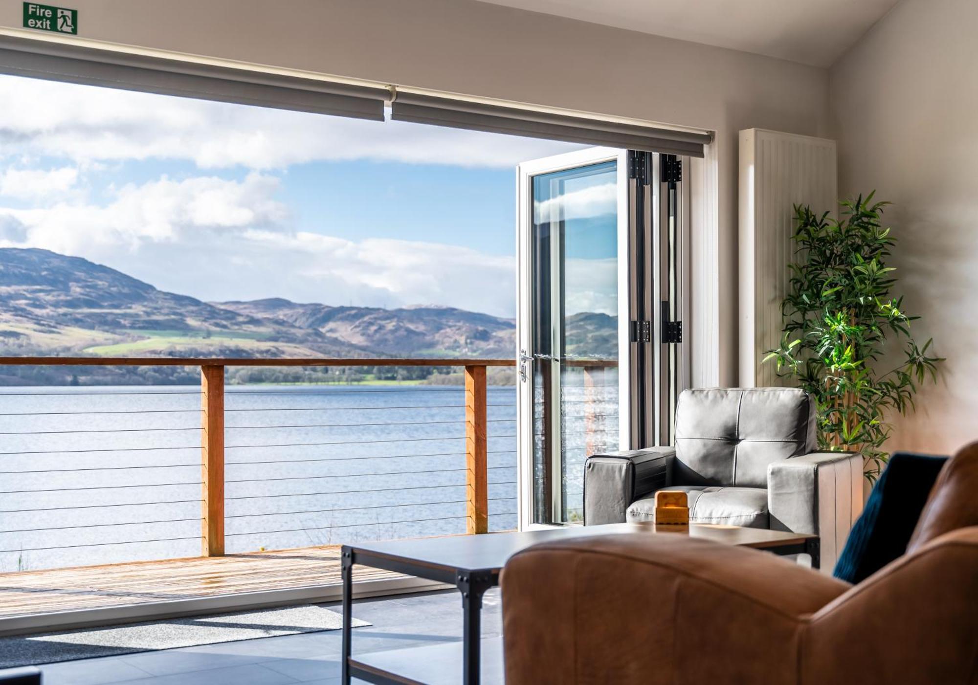 Shoreland Lodges - Cherry Lodge Fort Augustus Eksteriør billede